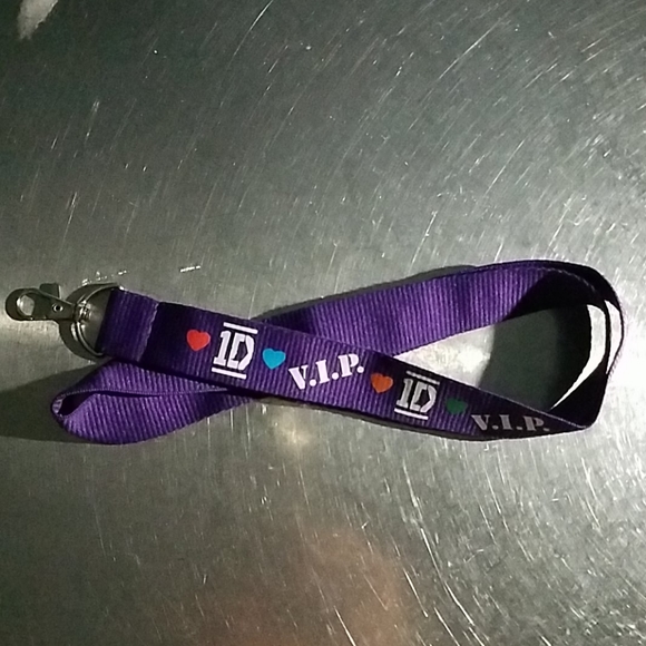 1Direction Collector Bundle - Picture 8 of 8